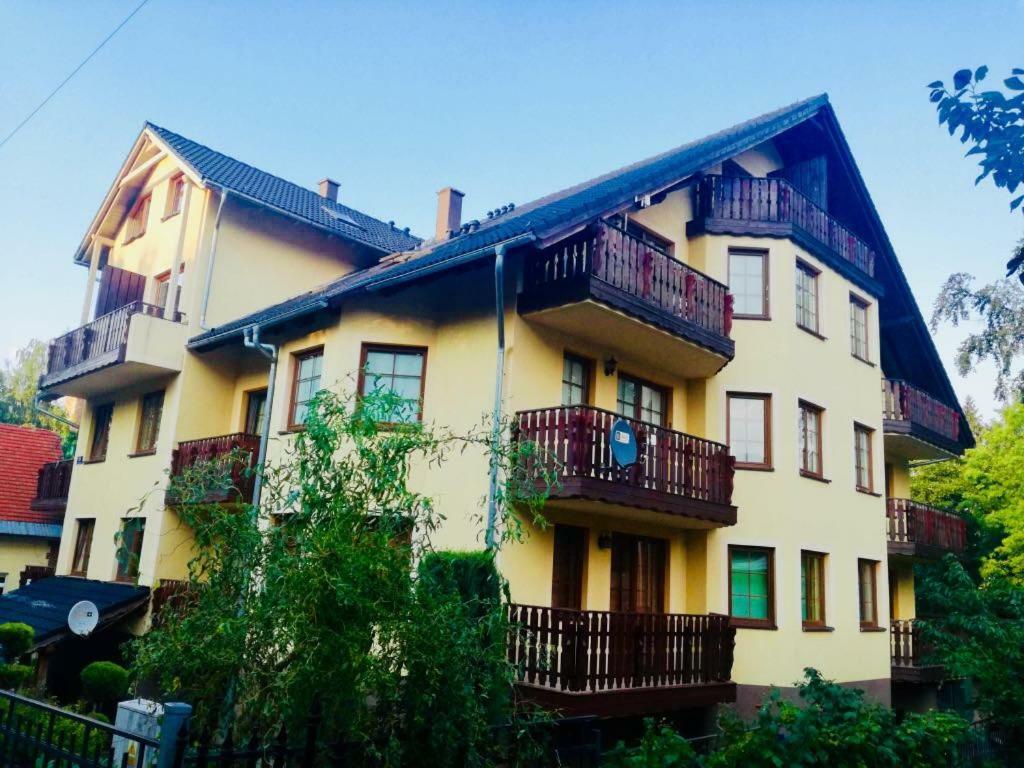Apartament Lux-Nadrzeczna 5 Minut Od Deptaka Karpacz Exterior foto